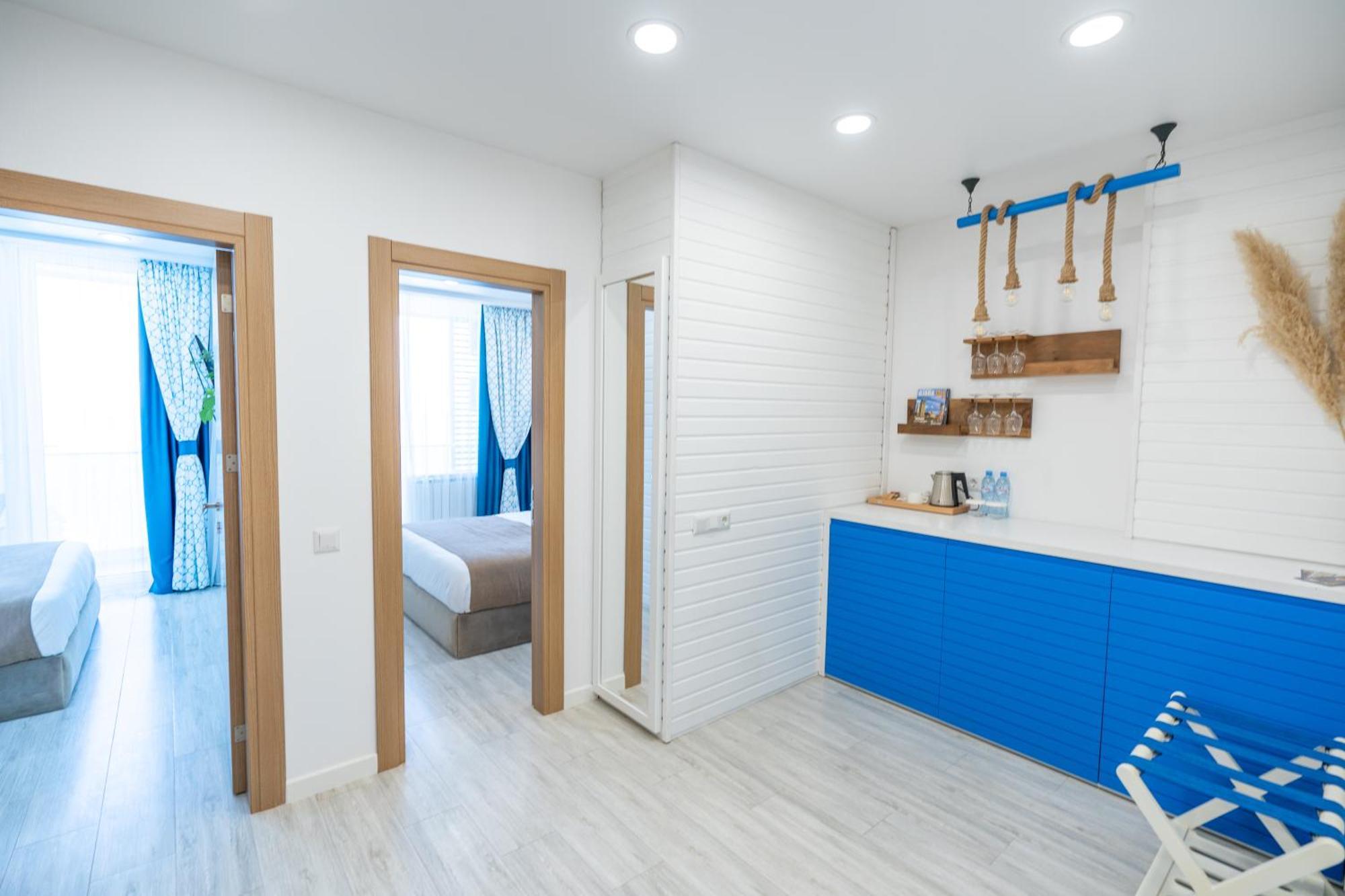 Seagull Beachfront Boutique Hotel Batumi Bilik gambar