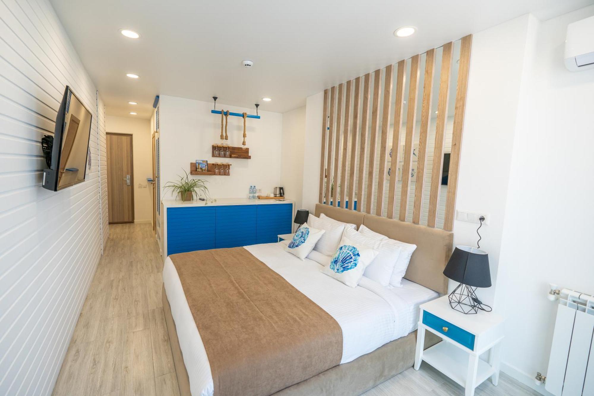 Seagull Beachfront Boutique Hotel Batumi Bilik gambar