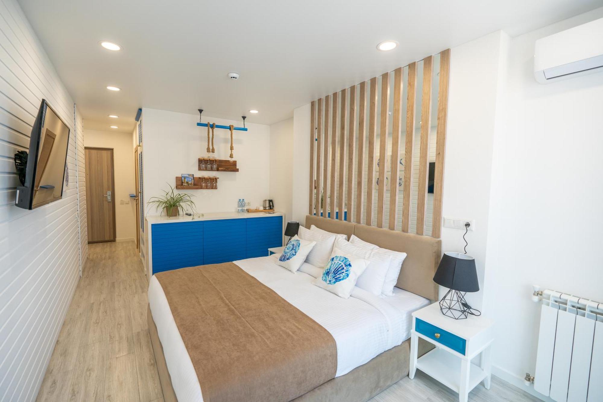 Seagull Beachfront Boutique Hotel Batumi Bilik gambar