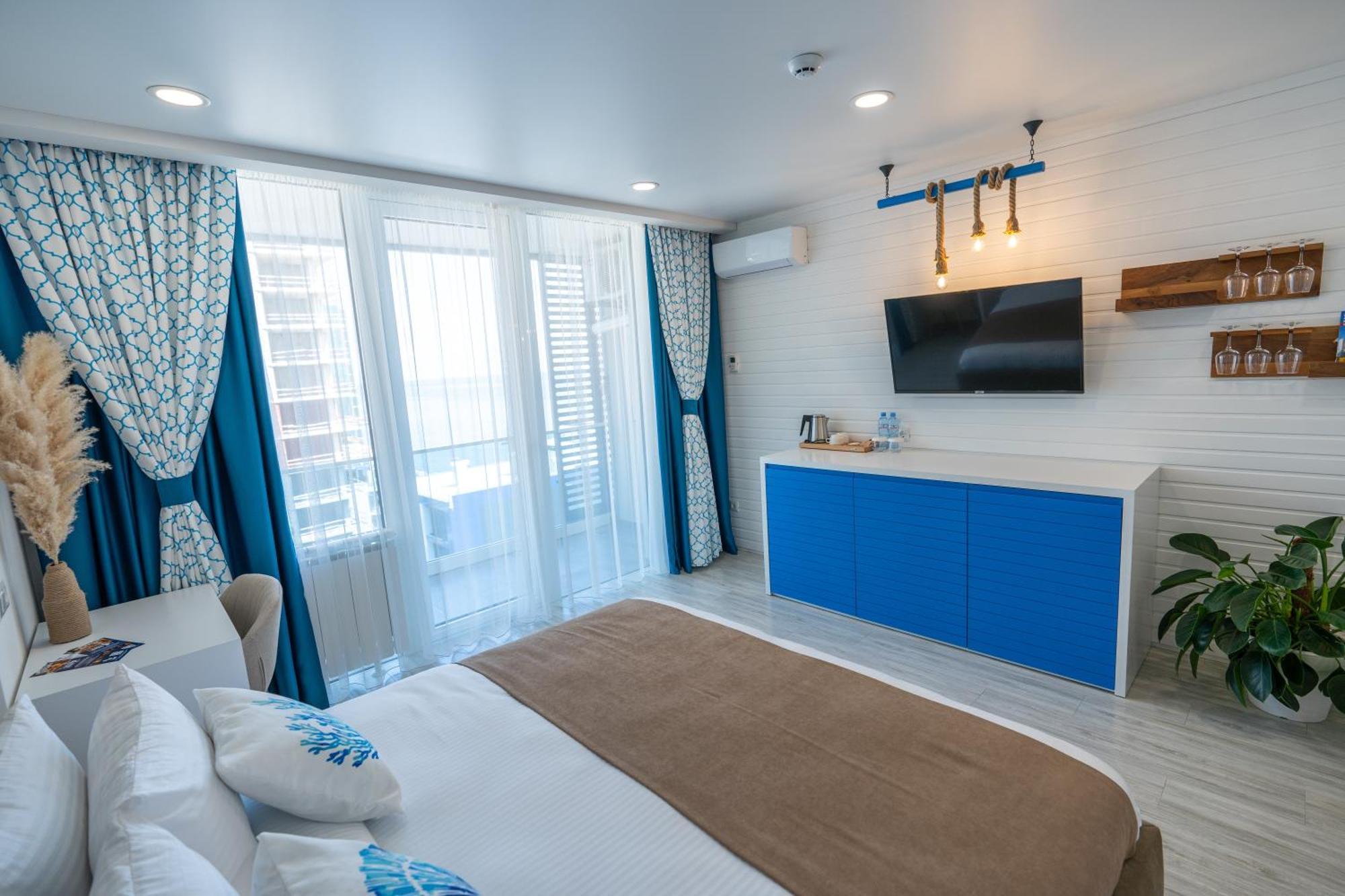 Seagull Beachfront Boutique Hotel Batumi Bilik gambar